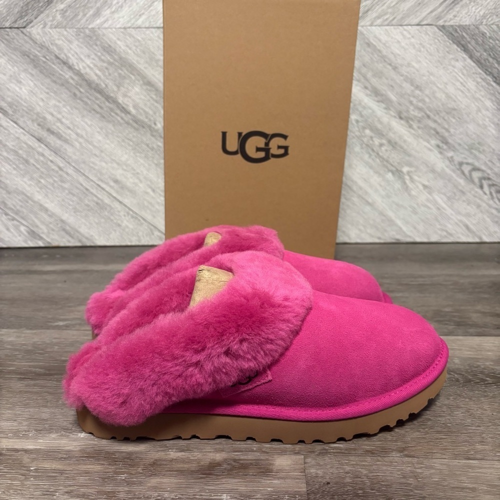 UGG | Cluggette Indoor Outdoor Sheepskin Slippers In Dark Peony Pink NEW Size 7